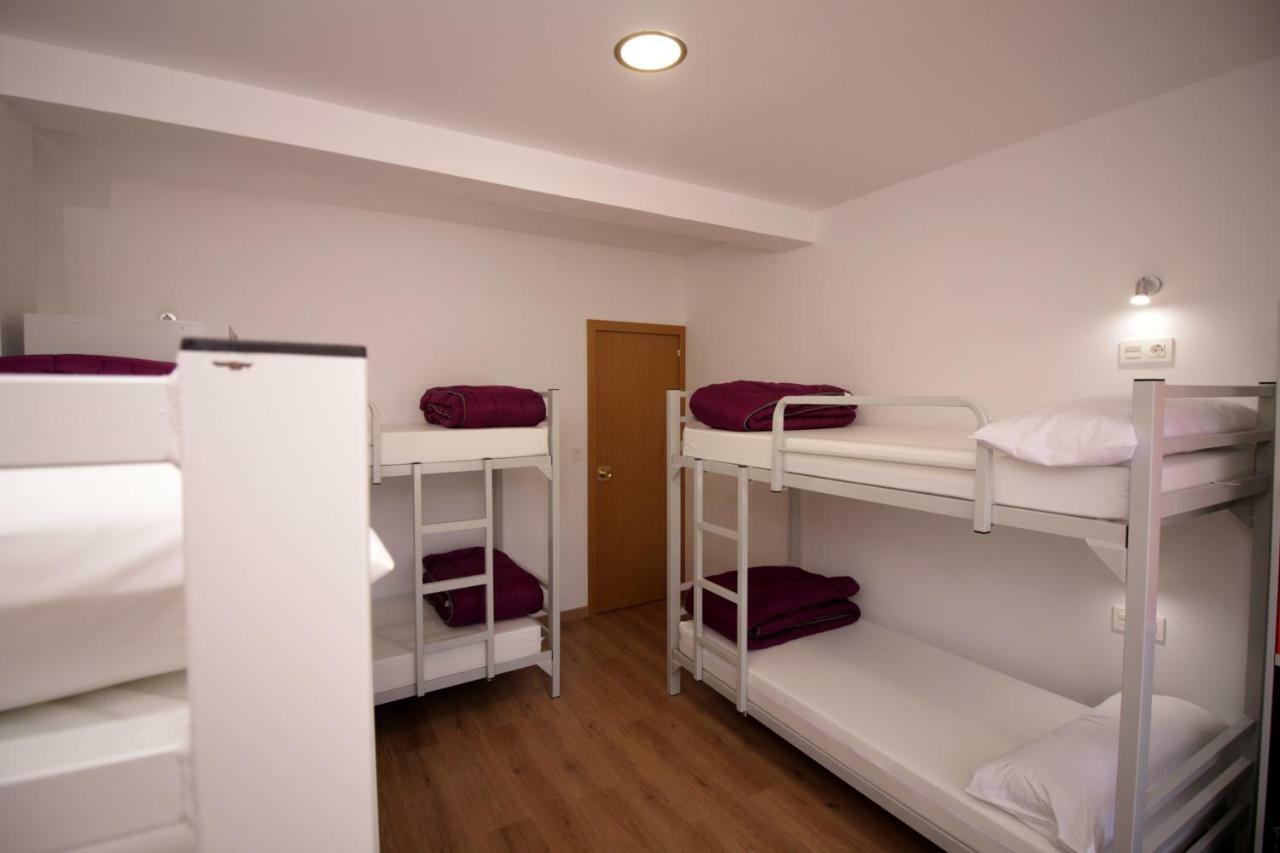 Albergue Lalin Centro ภายนอก รูปภาพ